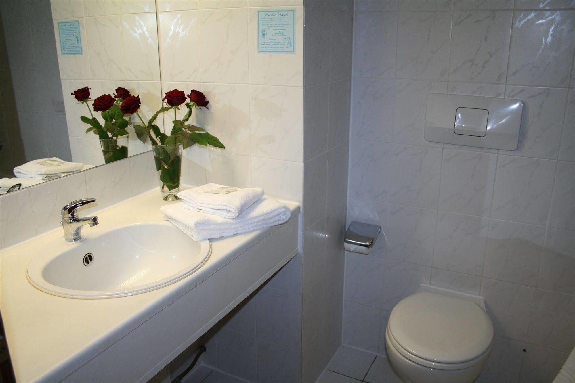 Hotel Shawi Erzhausen Kültér fotó